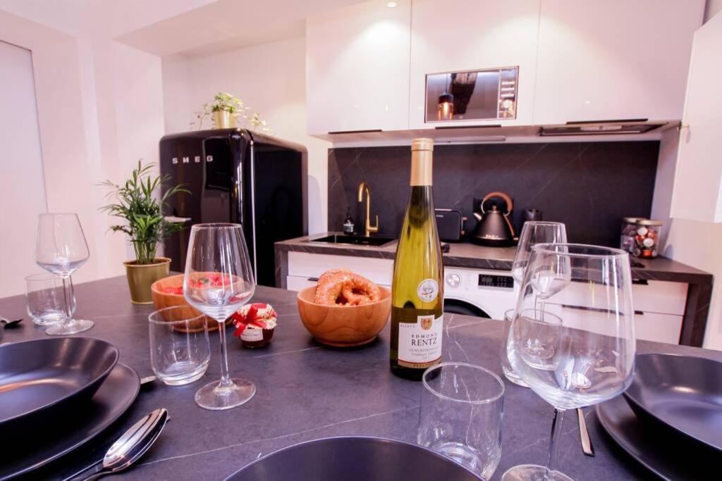 Le Joyau Alsacien - Centre Historique Apartment Selestat Luaran gambar